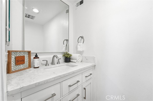 Detail Gallery Image 22 of 53 For 2910 E Shady Forest, Orange,  CA 92867 - 3 Beds | 2/1 Baths