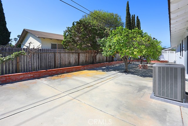 Detail Gallery Image 43 of 46 For 1212 W Holgate, Anaheim,  CA 92802 - 3 Beds | 2 Baths