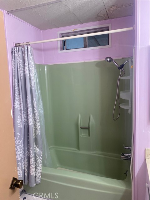 Detail Gallery Image 13 of 20 For 14 Palm via, Anaheim,  CA 92801 - 2 Beds | 2 Baths