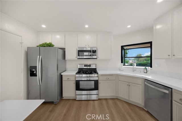 Detail Gallery Image 13 of 46 For 11324 Reid Ct, Riverside,  CA 92505 - 3 Beds | 2 Baths