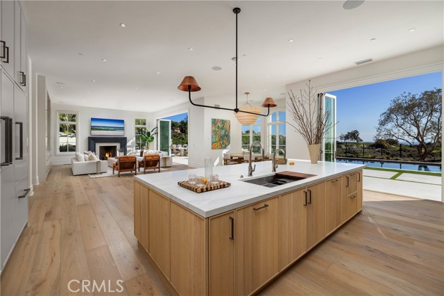 Detail Gallery Image 15 of 48 For 24 Fairway, Newport Coast,  CA 92657 - 6 Beds | 7/2 Baths