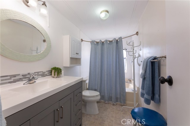 Detail Gallery Image 27 of 32 For 6246 Beachcomber Dr, Long Beach,  CA 90803 - 2 Beds | 2 Baths