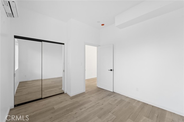 Detail Gallery Image 5 of 18 For 8512 Wilbur Ave, Northridge,  CA 91324 - 4 Beds | 2 Baths