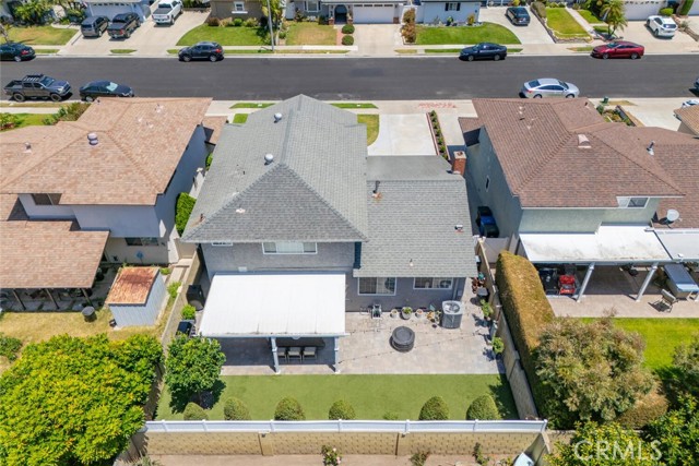 6786 Molokai Drive, Cypress CA: https://media.crmls.org/medias/d20e11e2-bc98-42b3-aa25-5ea719873be2.jpg
