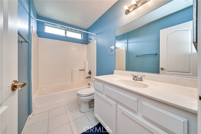 Detail Gallery Image 34 of 39 For 1527 W 146th St #4,  Gardena,  CA 90247 - 3 Beds | 2/1 Baths