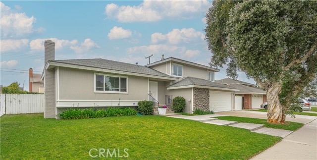 Image 2 for 18643 Las Flores St, Fountain Valley, CA 92708