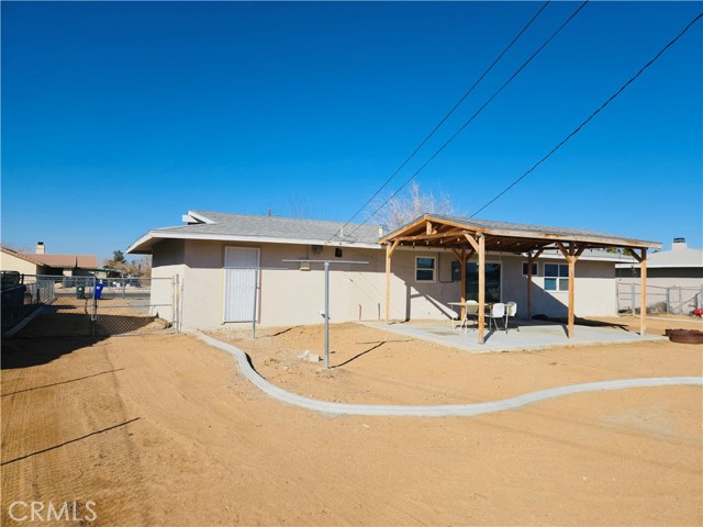 14097 Pawnee Road, Apple Valley, California 92307, 3 Bedrooms Bedrooms, ,1 BathroomBathrooms,Single Family Residence,For Sale,Pawnee,HD25022953