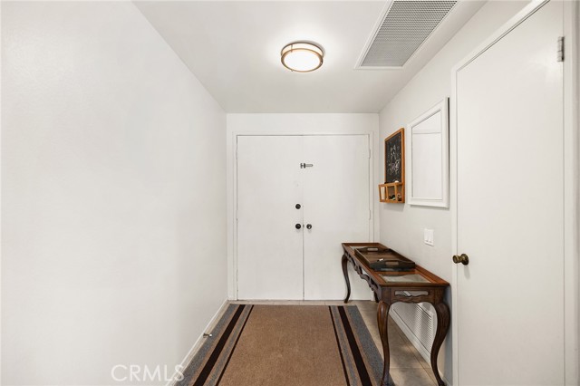 29951 Cactus Place, Temecula CA: https://media.crmls.org/medias/d20f91a2-a1fb-4b57-875e-41ad47d105c6.jpg