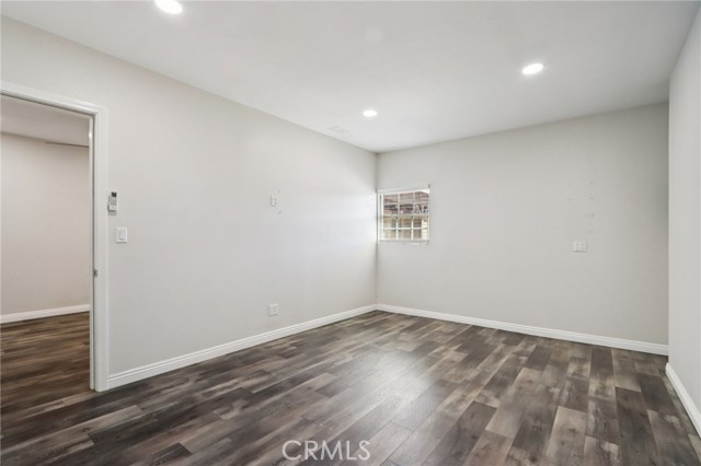 Detail Gallery Image 16 of 26 For 38465 12th St, Palmdale,  CA 93550 - 5 Beds | 4 Baths