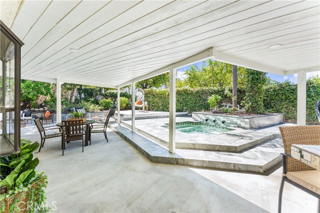 24652 Ashland Drive, Laguna Hills CA: https://media.crmls.org/medias/d2113404-b836-4da1-bb55-83bcc13c139c.jpg