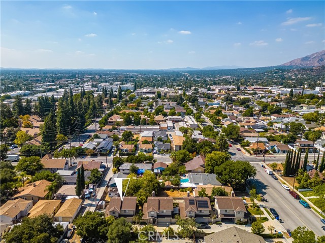 Detail Gallery Image 30 of 36 For 418 E Olive #B, Monrovia,  CA 91016 - 3 Beds | 2/1 Baths