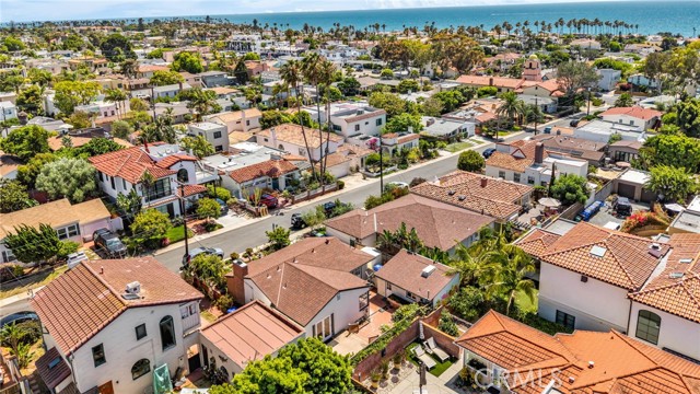 616 Rushville Street, La Jolla CA: https://media.crmls.org/medias/d211d085-b287-4467-b475-068e84eca159.jpg