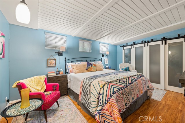 5893 Oak Knolls Road, Simi Valley CA: https://media.crmls.org/medias/d2123b58-9cf0-48a4-a5f9-caff688bf292.jpg