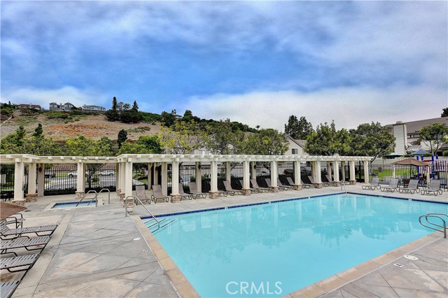 Detail Gallery Image 33 of 37 For 24645 Sutton, Laguna Niguel,  CA 92677 - 3 Beds | 2/1 Baths