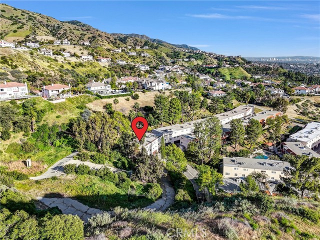 Detail Gallery Image 35 of 37 For 8038 via Pompeii, Burbank,  CA 91504 - 3 Beds | 3 Baths