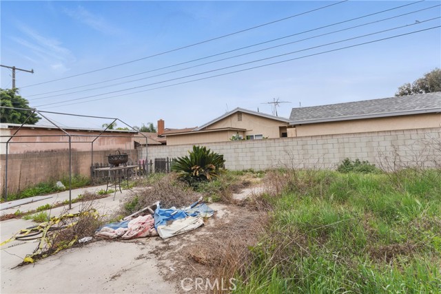 Detail Gallery Image 17 of 25 For 14423 Dumont Ave, Norwalk,  CA 90650 - 2 Beds | – Baths