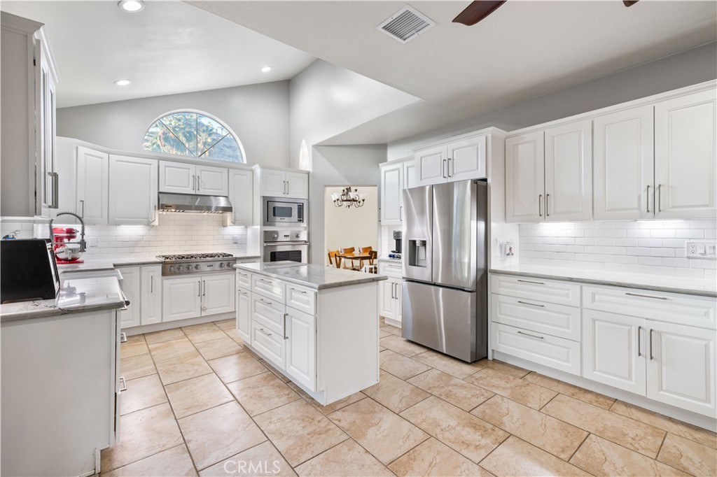 MLS #SR25253956 image #19