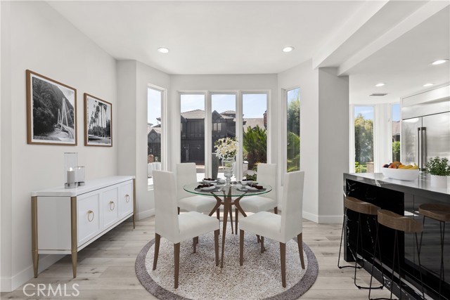 5965 Nora Lynn Drive, Woodland Hills CA: https://media.crmls.org/medias/d218fc96-ba68-457a-8b2e-aef13b95b611.jpg