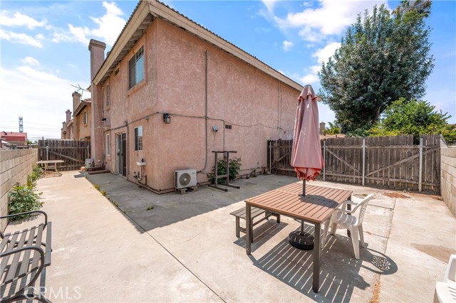 3855 Gilman Road, El Monte CA: https://media.crmls.org/medias/d219f66e-6e6b-491f-9287-60eb64f16e36.jpg