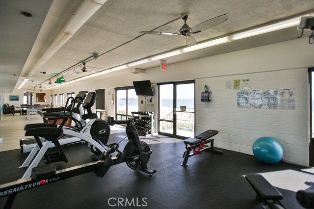 1750 E Ocean Boulevard, Long Beach CA: https://media.crmls.org/medias/d21a284b-f437-48f2-b0a6-ee96e3f6b202.jpg