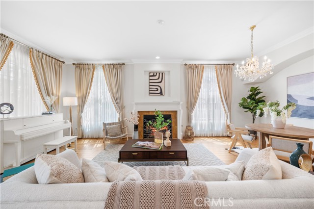 2767 Saleroso Drive, Rowland Heights CA: https://media.crmls.org/medias/d21a539b-6c50-49fb-9478-5f6a2432f77b.jpg