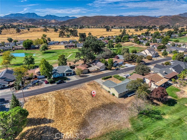 18860 Deer Hollow Rd, Hidden Valley Lake CA: https://media.crmls.org/medias/d21a6e60-5449-4ce7-a8a6-fa15bb37efa1.jpg