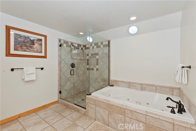 Detail Gallery Image 19 of 44 For 42311 Eagle Ridge Dr, Big Bear Lake,  CA 92315 - 4 Beds | 2 Baths