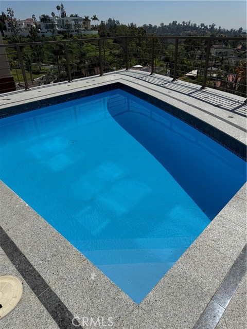 Detail Gallery Image 6 of 42 For 16004 Aurora Crest Dr, Whittier,  CA 90605 - 5 Beds | 4/1 Baths