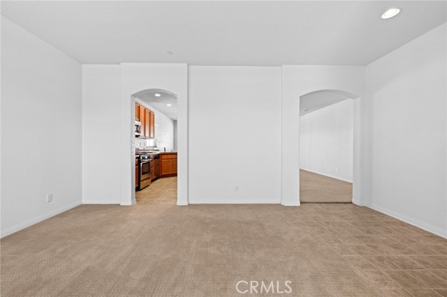 Detail Gallery Image 13 of 46 For 37152 Waltham Pl, Palmdale,  CA 93550 - 4 Beds | 2 Baths