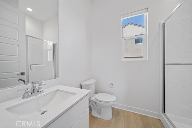 187 yugen, Irvine CA: https://media.crmls.org/medias/d21b9c19-6c32-464c-aefb-178472dc31a3.jpg