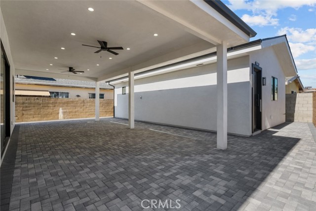 Detail Gallery Image 32 of 39 For 12937 W Kilikia Dr, North Hollywood,  CA 91605 - 4 Beds | 4 Baths