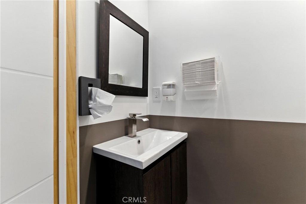 MLS #DW25183548 img 8