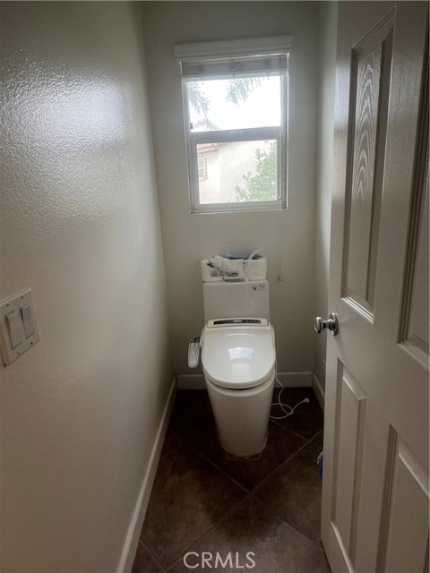 Detail Gallery Image 20 of 21 For 6514 Angelina Ct, Chino,  CA 91710 - 5 Beds | 3 Baths