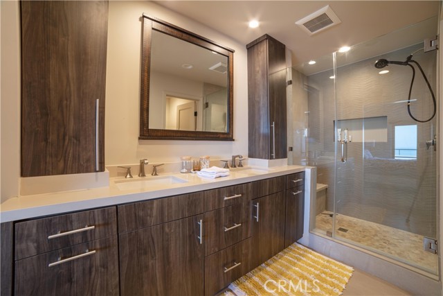 Detail Gallery Image 23 of 28 For 419 Camino De Las Colinas, Redondo Beach,  CA 90277 - 3 Beds | 2/1 Baths