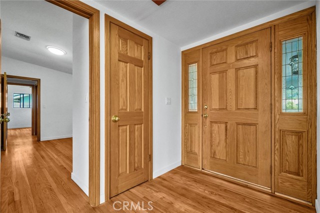 14141 Clarissa Lane, North Tustin CA: https://media.crmls.org/medias/d22045b6-8a2a-46e6-8b2c-c72a4a9725c9.jpg