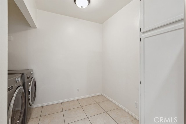 Detail Gallery Image 22 of 25 For 14315 Riverside Dr #209,  Sherman Oaks,  CA 91423 - 2 Beds | 2 Baths