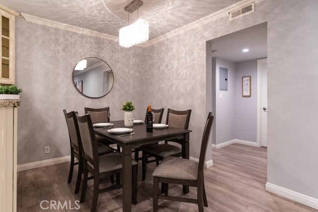 Detail Gallery Image 12 of 24 For 4358 Mammoth Ave #2,  Sherman Oaks,  CA 91423 - 2 Beds | 2 Baths