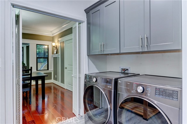 Detail Gallery Image 20 of 73 For 223 N. St. Andrews, Los Angeles,  CA 90004 - 7 Beds | 6/1 Baths