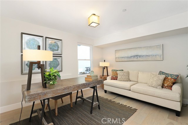 1 Sahalee Way, Phillips Ranch CA: https://media.crmls.org/medias/d221fb6e-c4fa-4e24-9873-a4ba99d9baf2.jpg