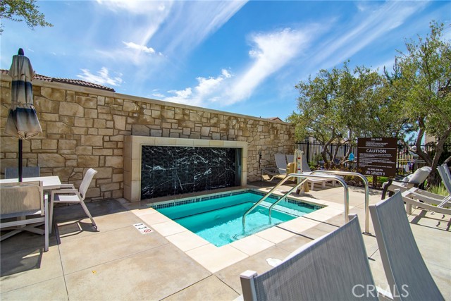 Detail Gallery Image 41 of 46 For 19106 Merryweather Dr, Canyon Country,  CA 91351 - 5 Beds | 4 Baths