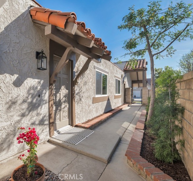 Detail Gallery Image 23 of 28 For 27039 Rio Prado Dr, Valencia,  CA 91354 - 3 Beds | 2 Baths