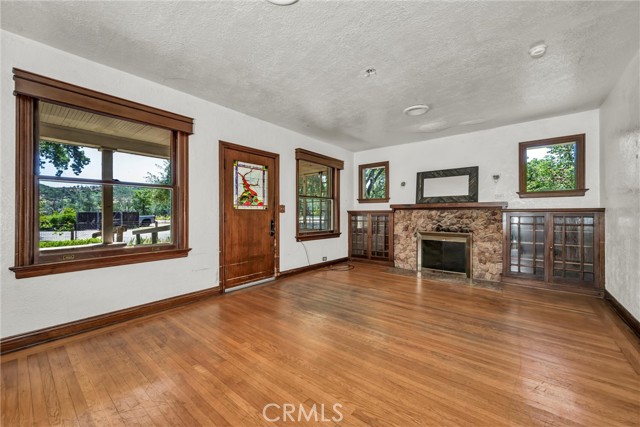 Detail Gallery Image 4 of 28 For 21345 Bush St, Middletown,  CA 95461 - 2 Beds | 1 Baths