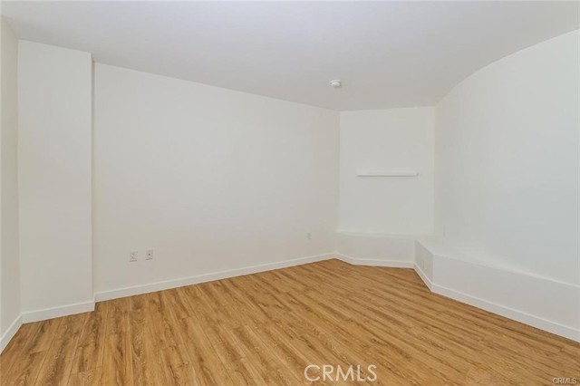 Detail Gallery Image 11 of 26 For 1100 Wilshire Bld #2603,  Los Angeles,  CA 90017 - 1 Beds | 1 Baths