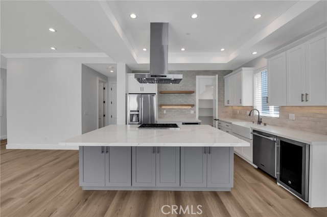 Detail Gallery Image 13 of 63 For 2304 Harriman Ln a,  Redondo Beach,  CA 90278 - 4 Beds | 3/1 Baths