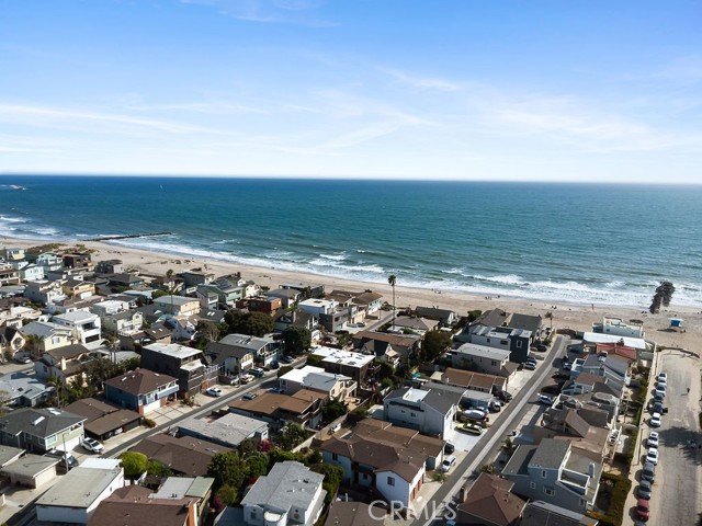 182 E McFarlane Street, Ventura CA: https://media.crmls.org/medias/d2249500-b80d-49ef-811b-0ef17ac8f746.jpg