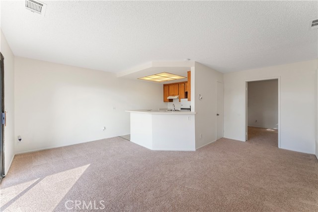 Detail Gallery Image 6 of 21 For 12373 Rock Springs Ct, Garden Grove,  CA 92843 - 1 Beds | 1 Baths