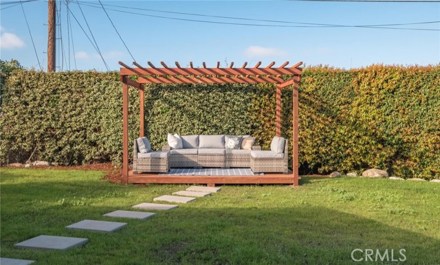 Detail Gallery Image 54 of 61 For 221 via Los Miradores, Redondo Beach,  CA 90277 - 4 Beds | 3/1 Baths