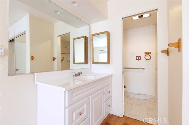 Detail Gallery Image 19 of 28 For 330 N Howard St #108,  Glendale,  CA 91206 - 2 Beds | 2 Baths