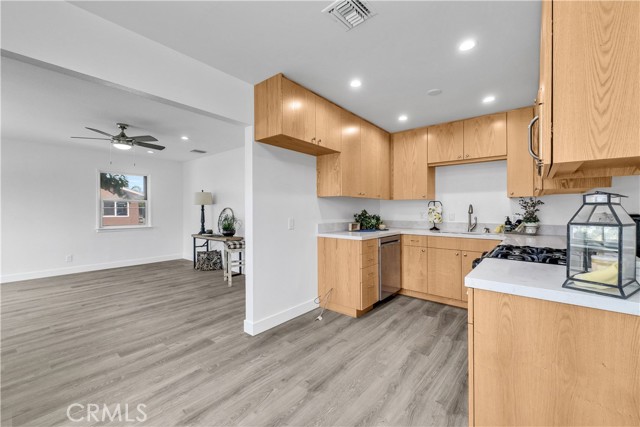 11467 64th Street, Jurupa Valley CA: https://media.crmls.org/medias/d2280291-3e7a-4795-bbb4-b382514b661b.jpg