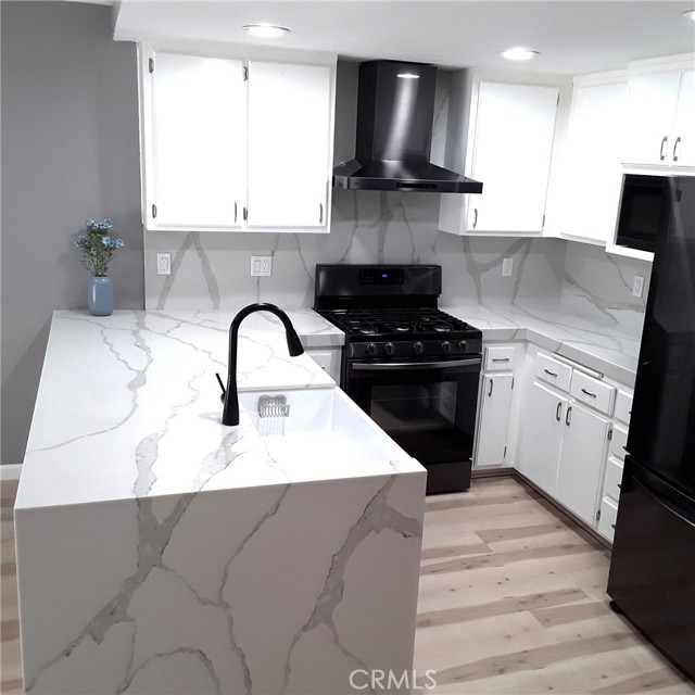 Detail Gallery Image 5 of 41 For 195 Gazania Ct #34,  Thousand Oaks,  CA 91362 - 1 Beds | 1/1 Baths
